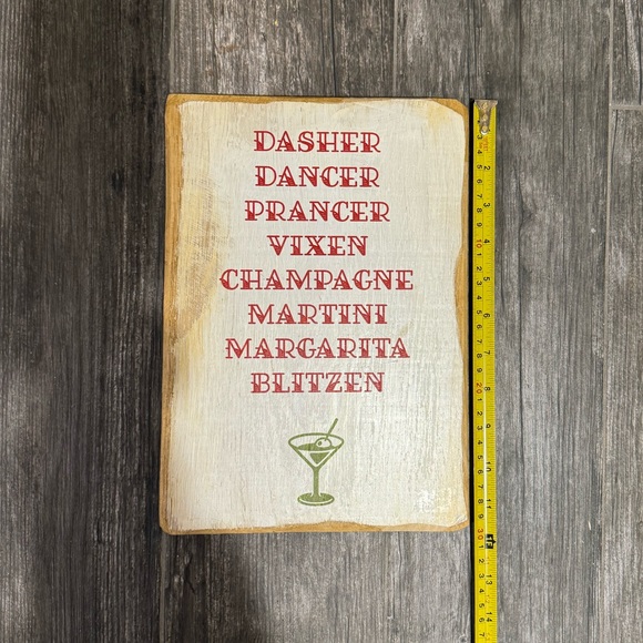 holiday christmas decor reindeers & cocktail artist made sign NWT - Picture 4 of 5